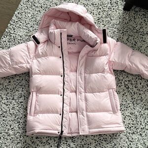 Aritzia Super Puff Original Jacket